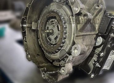 Zamjena kvačila na DSG DQ200 mjenjaču tijekom servisa automatskog mjenjača Zamjena kvačila DSG DQ200 mjenjača